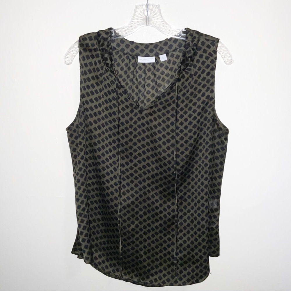 tie front sleeveless blouse